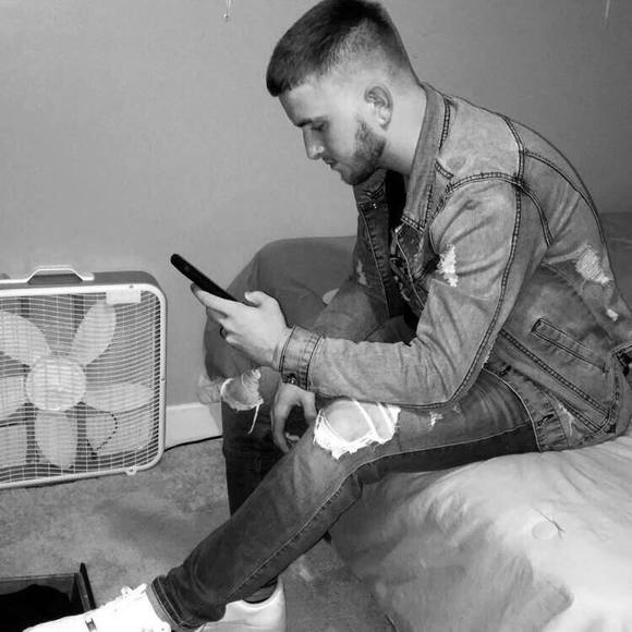 Meet your Posher, George - Picture 1 of 1